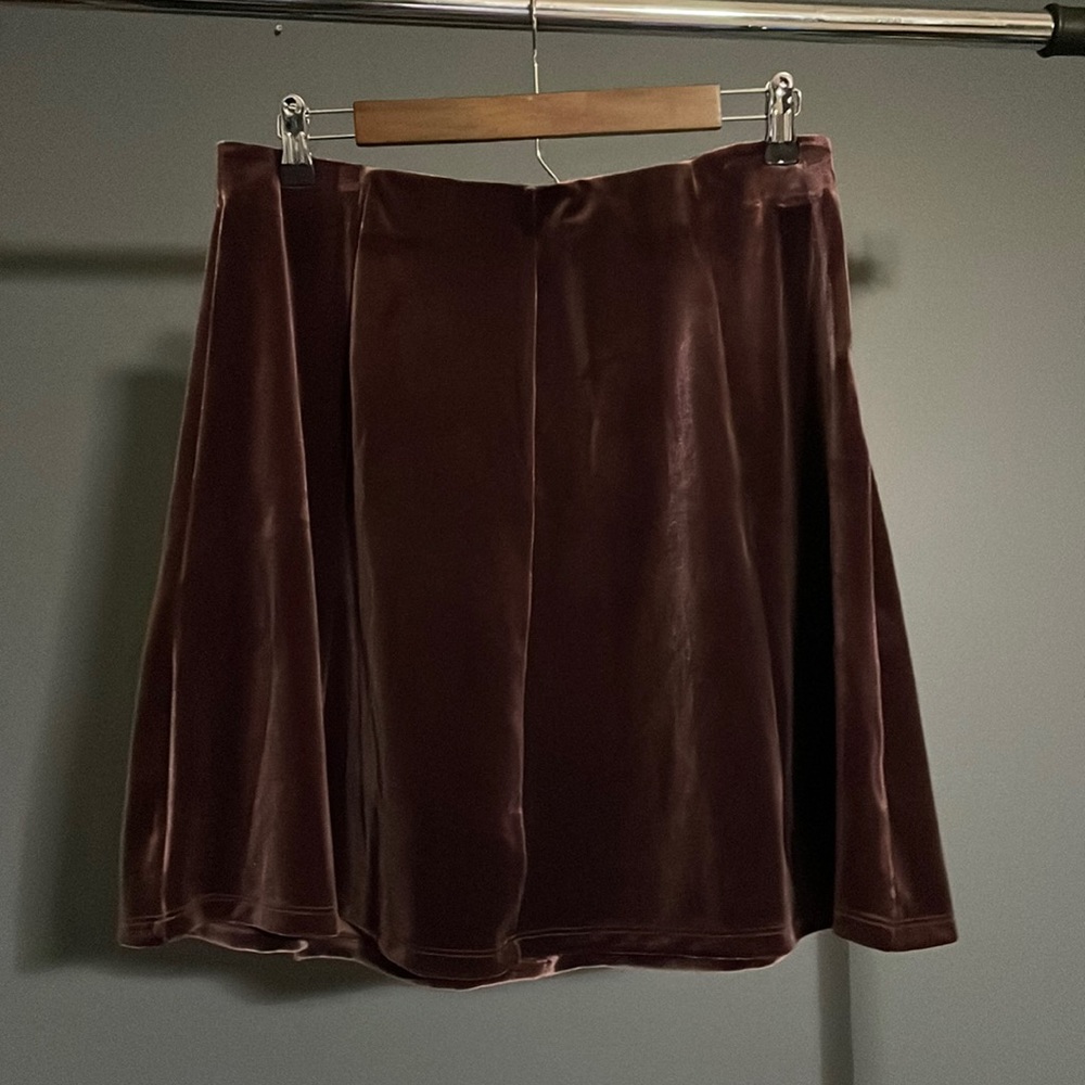 Gap A-Line Wine Shimmer Velvet-Like Skirt